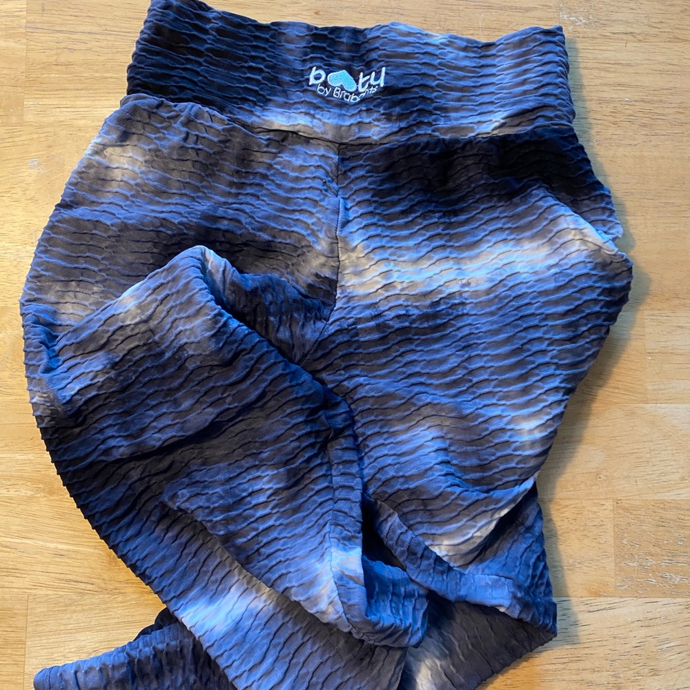 Tie dye booty